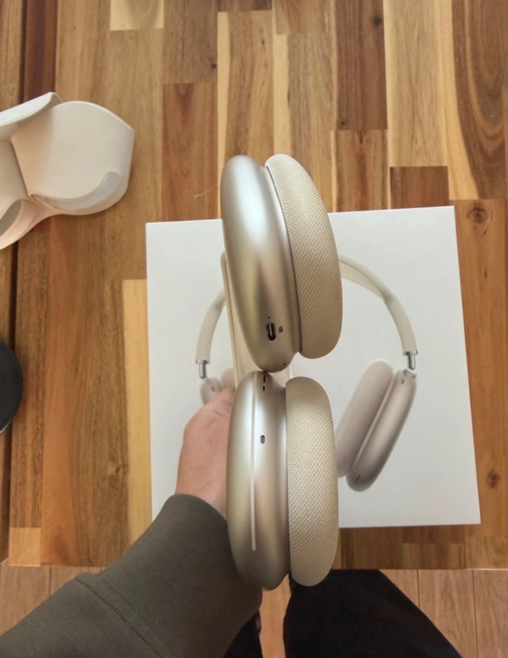 Apple Kopfhörer: AirPods Max usb-c neuwertig – Gebraucht aus Campocologno von fsc.7wcp 5