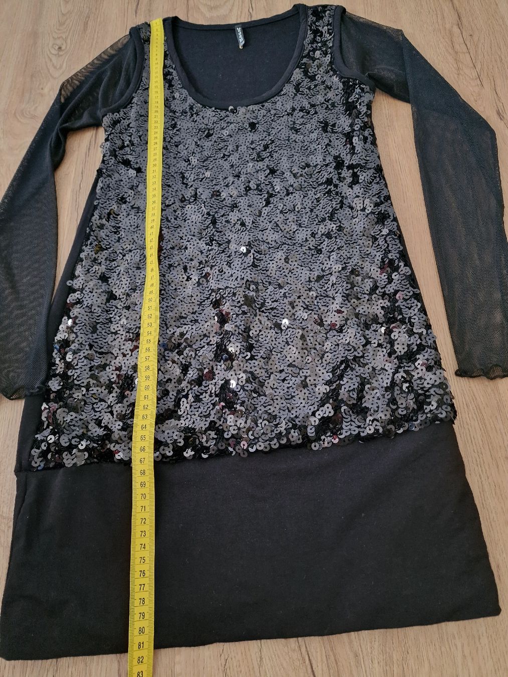 Vestiti: Pailletten Kleid Gr. S – Usato da Mönchaltorf venduto da nzhuravel 1