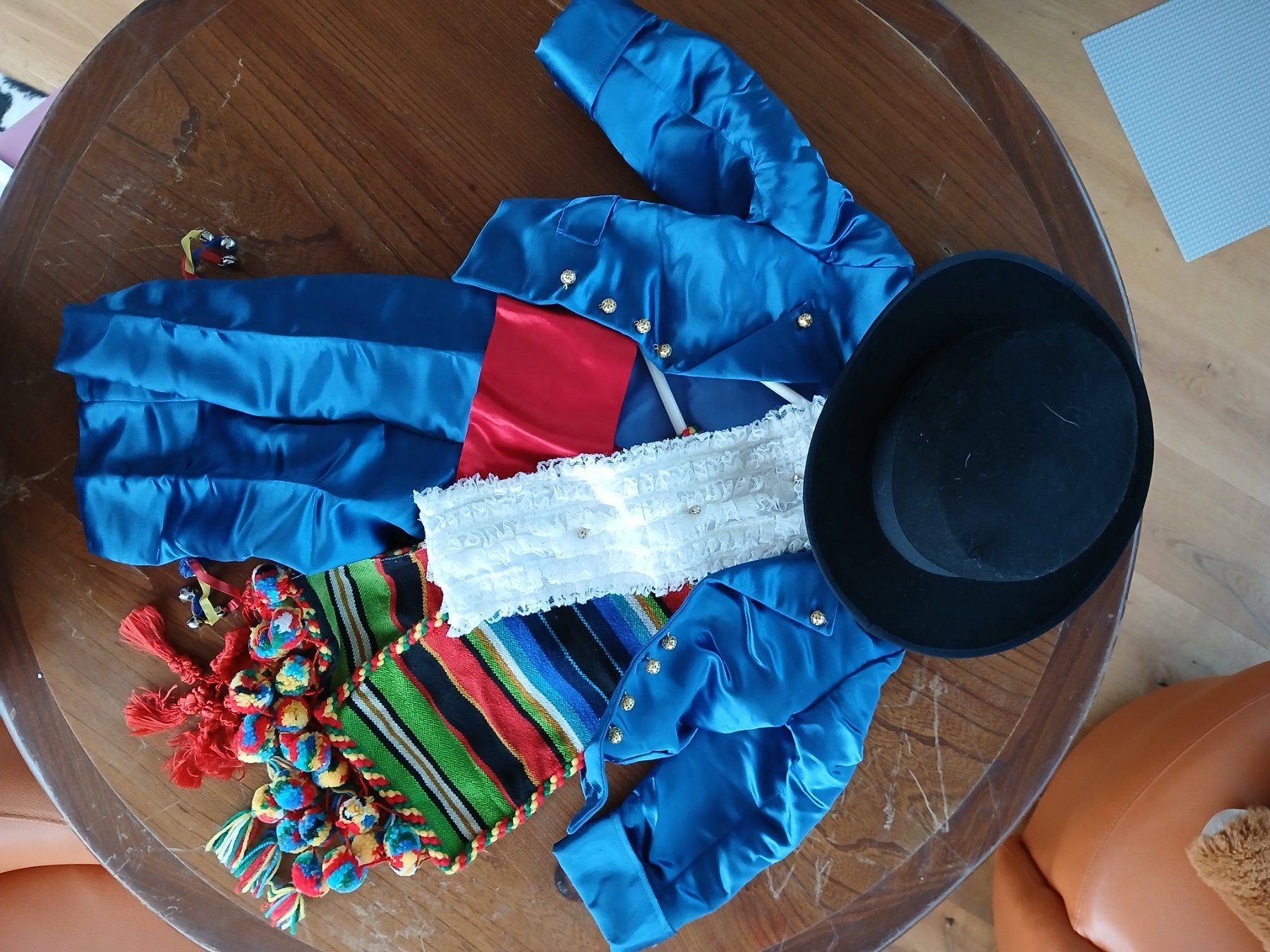 Costumi: Costume espagnol – Usato da Châbles FR venduto da Netbiker
