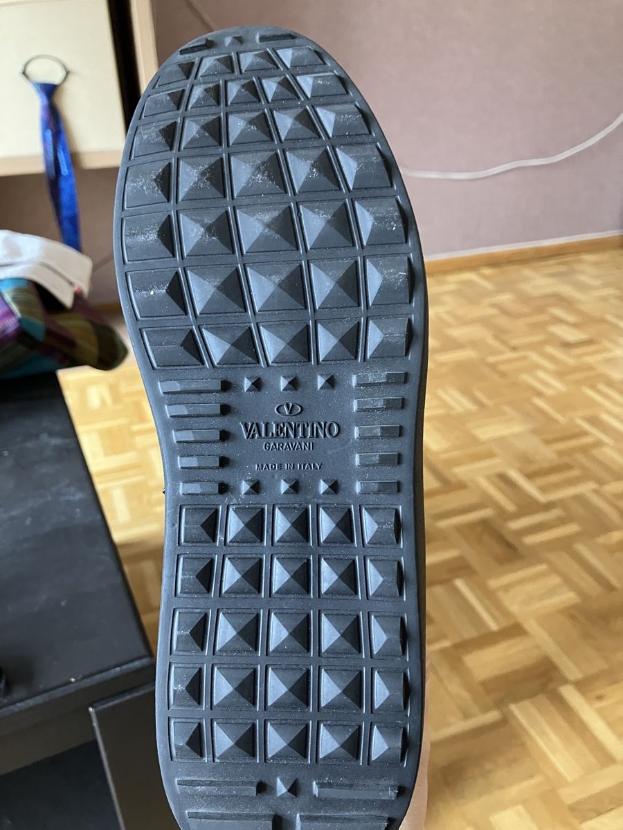 Valentino Scarpe da donna: Valentino Garavani ROCKSTUD UNTITLED SNEAKERS – Nuovo (secondo la descrizione) da Basel venduto da DanF85 2