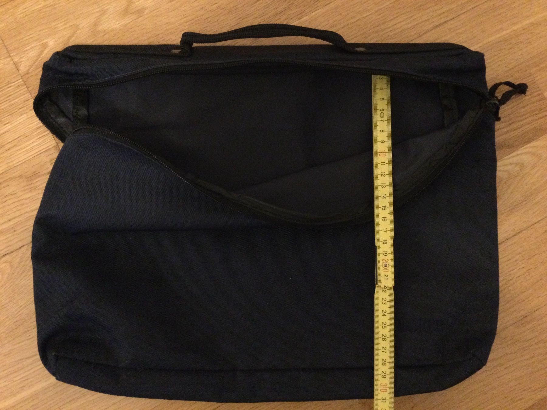 Valigie & Borse: Computer Tasche, oder Dokumenttasche - dunkelblau – Usato da Zürich venduto da Janakpur 4