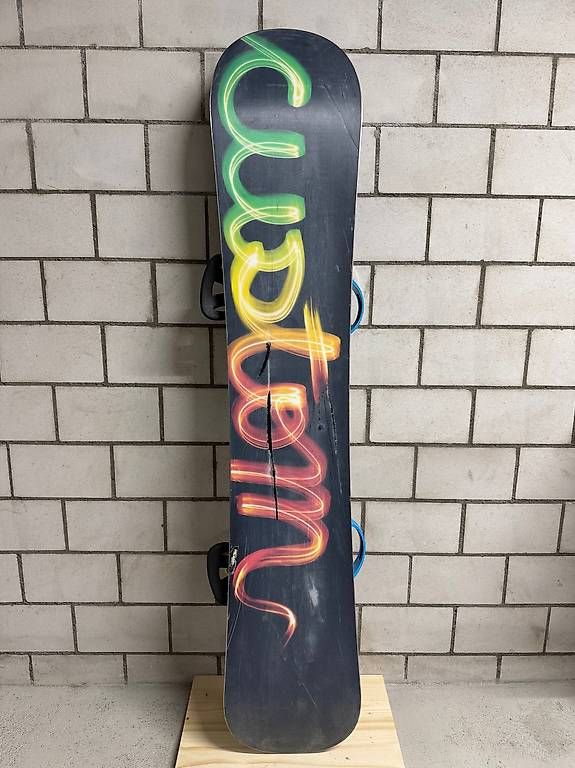Board: Burton Custom Snowboard 164cm inkl Bindung – Usato da Zürich venduto da Junkwood 1