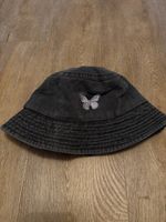 Fischerhut Pull and Bear schwarz Schmetterling 58cm