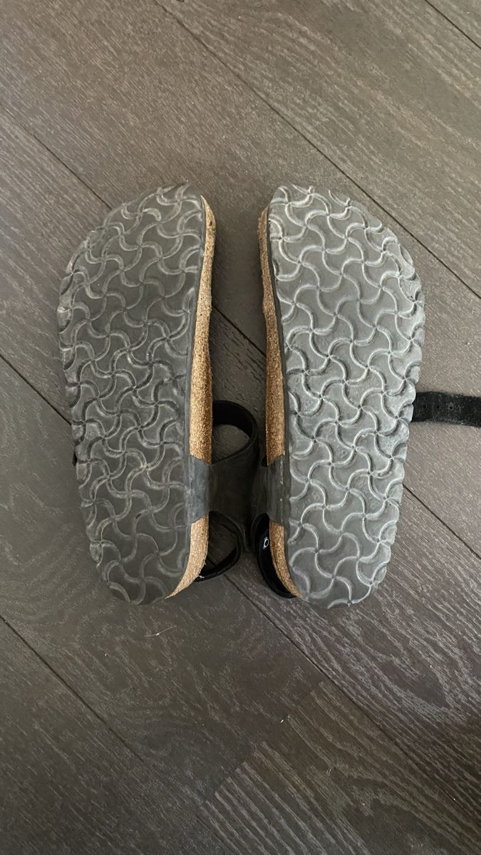 Birkenstock Scarpe da donna: Birekenstock 40 Gizeh Echtleder – Usato da Winterthur venduto da chiaroscuro27 1
