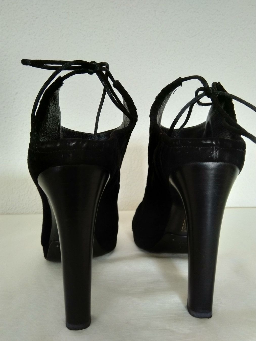 Gucci Scarpe da donna: Schuhe Gucci High Heel / Pumps – Usato da Rieden AG venduto da Galina11 1