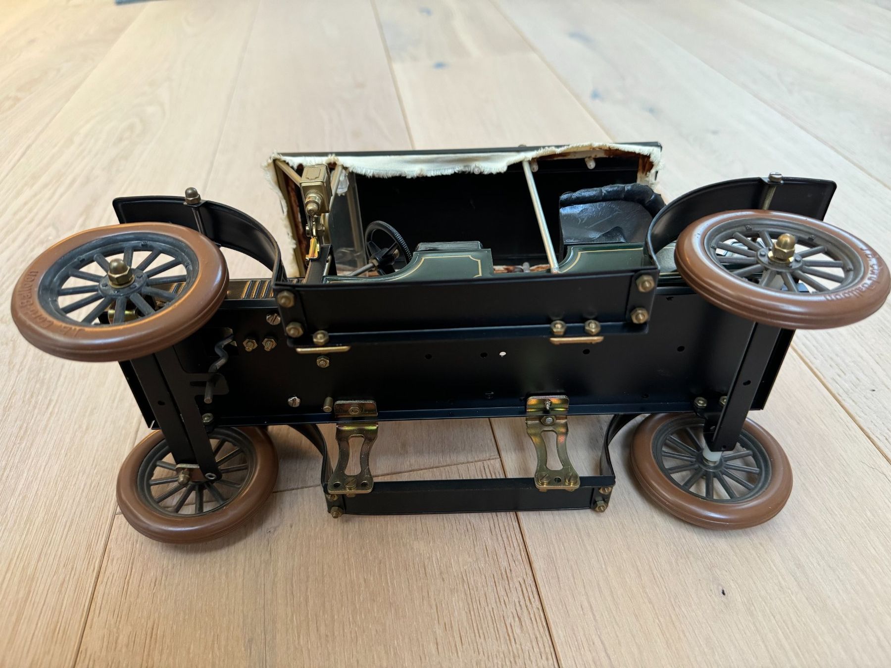 Modellautos: Modellauto aus Metall J B N, 32 cm lang, Eigenbau – Neu (gemäss Beschreibung) aus Siebnen von Trans-Am 5