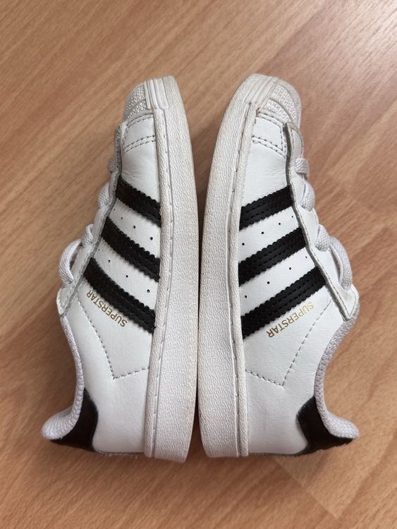 Adidas Scarpe per ragazzi: Chaussures Adidas Superstar Bébé, taille 25 – Usato da Neuchâtel venduto da Manita2012 4