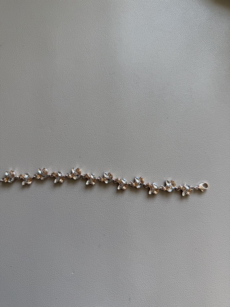 Bracelets: Armband mit Steinen – Neuf (Voir description) à Winterthur par Milly_z9
