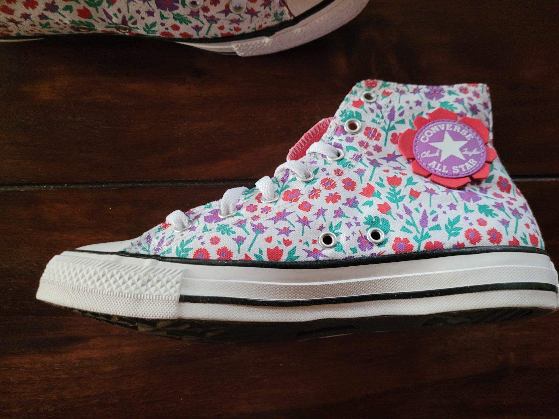 Converse Damenschuhe: *** Tolle Converse Chucks Blümchen *** – Neu (gemäss Beschreibung) aus Bannwil von Turtle10 1