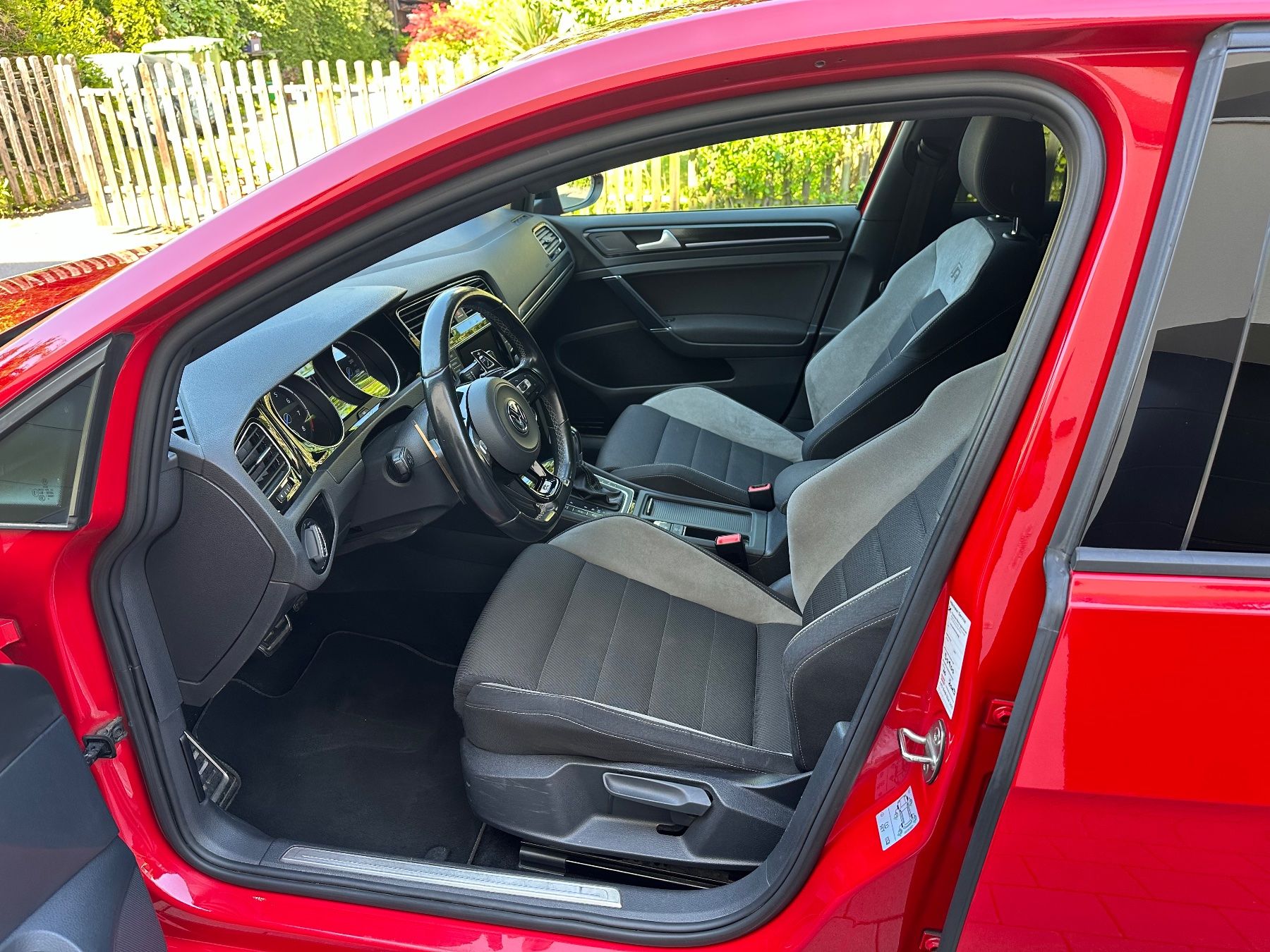 VW Autos: Vw Golf 7r – D'occasion à Zürich par Francisco1 7