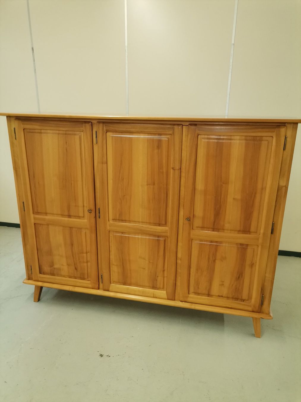 Credenze: SPROLL Geschirrschrank – Nuovo (secondo la descrizione) da Kleindöttingen venduto da Katze99