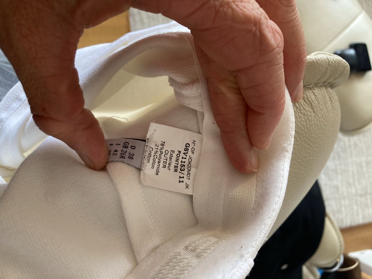 Lotti di vestiti: Turnieroutfit Dressur – Usato da Rüti ZH venduto da Bernhard_Diener 4