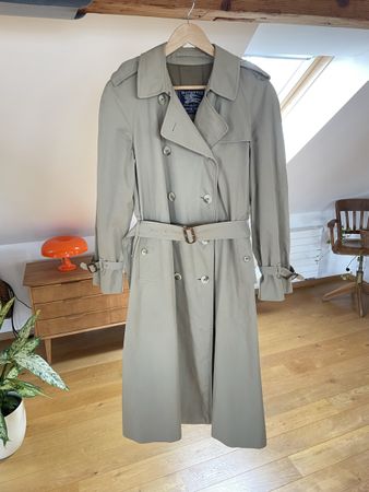 Trench-coat Burberry avec ceinture 