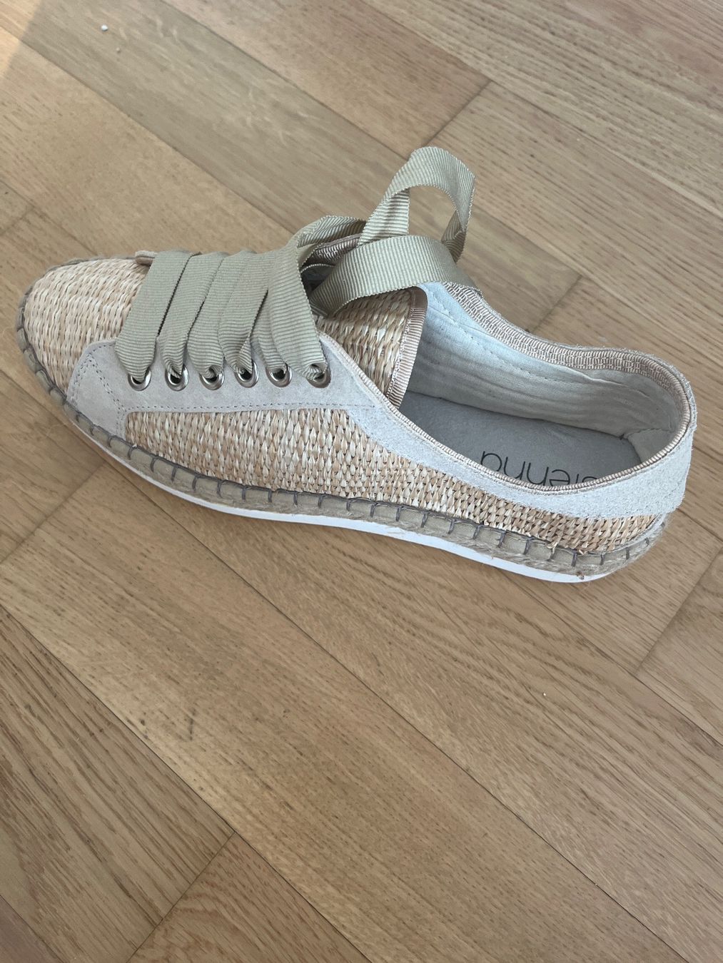 Damenschuhe: Halbschuhe – Gebraucht aus Wetzikon ZH von Jeannette022 1