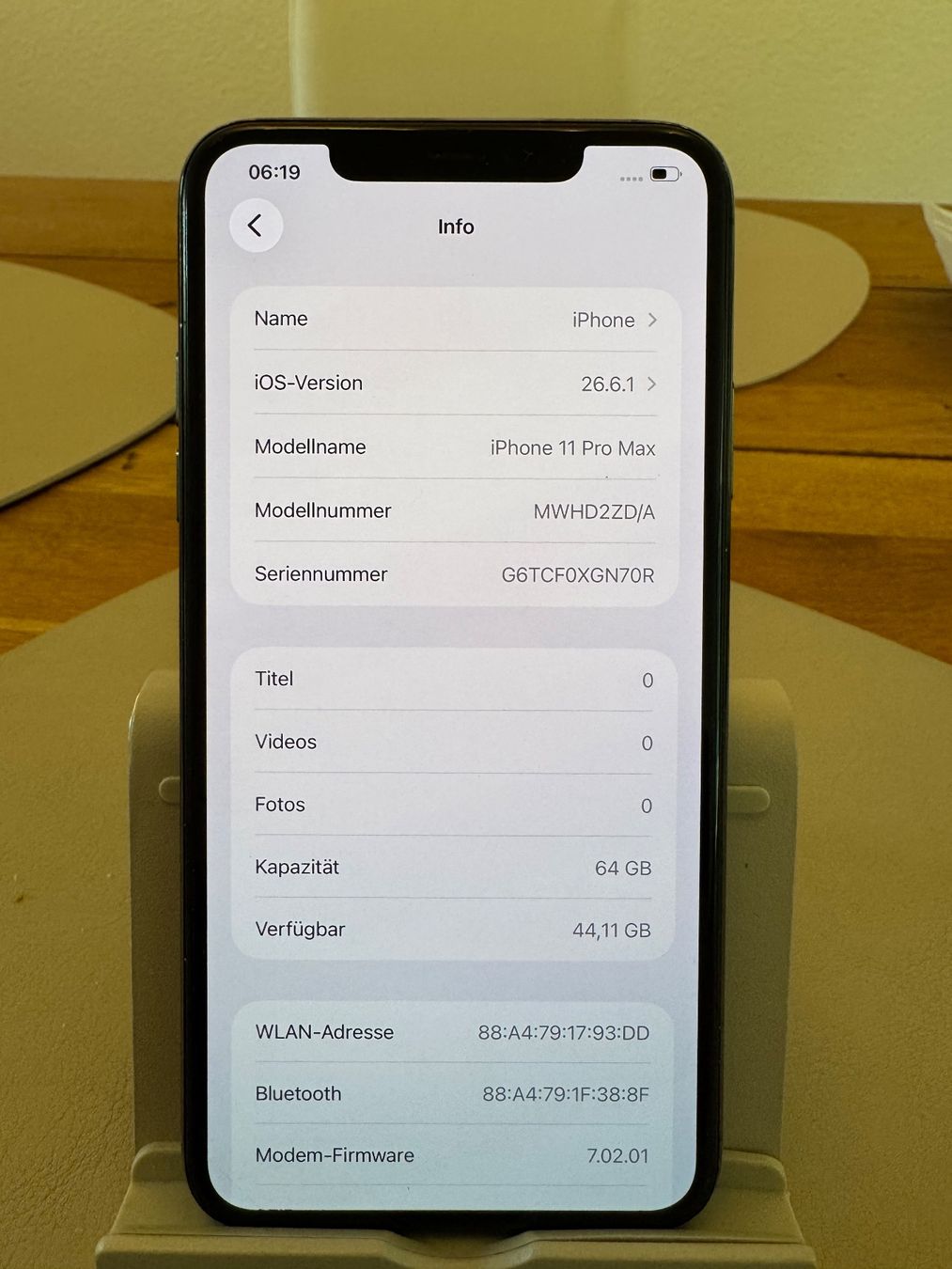 Apple Handys / Smartphones: iPhone 11 Pro Max – Gebraucht aus Adliswil von Busys 1
