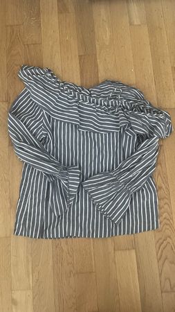 Damen Bluse gestreift Grösse M neu mit Etikette