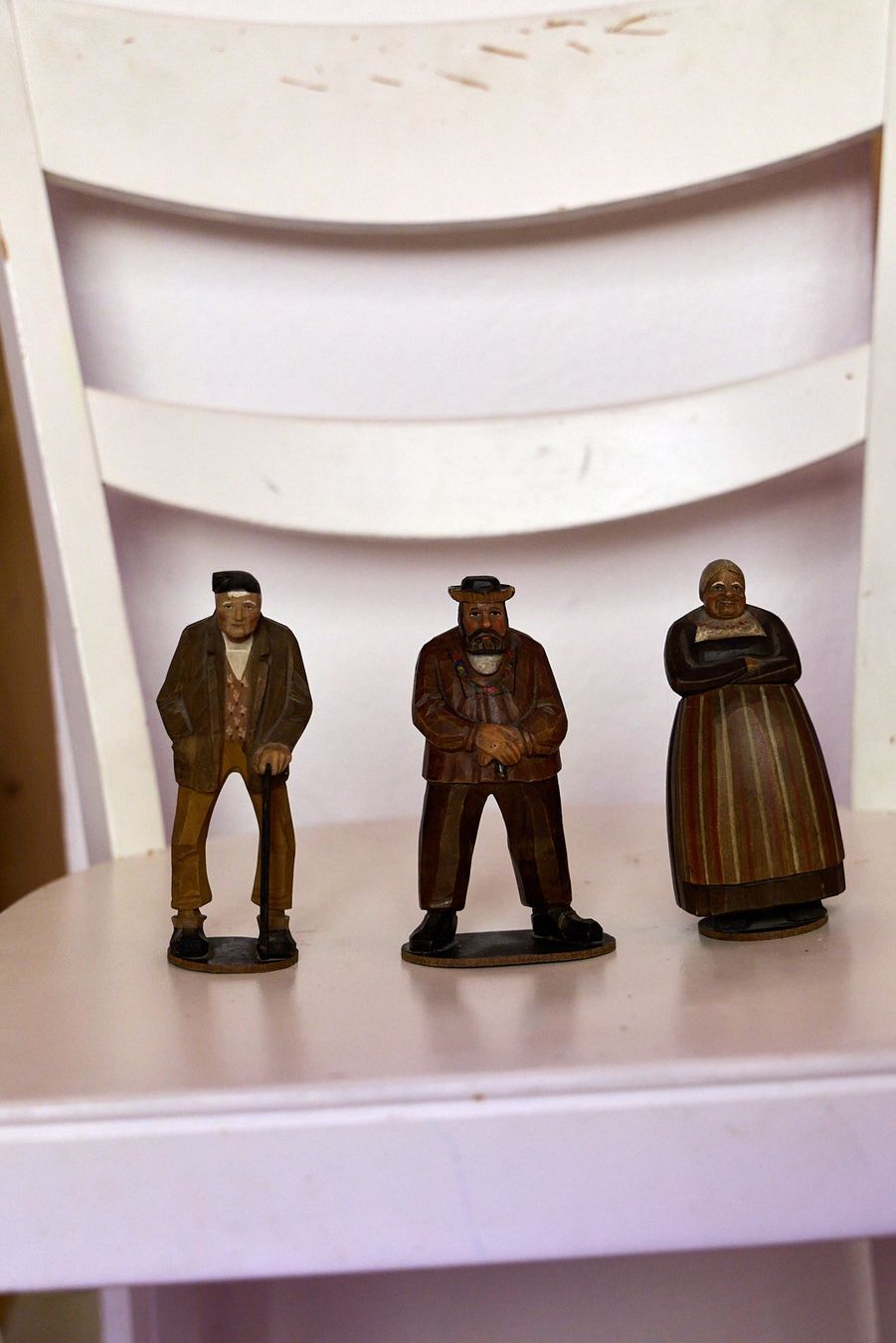 Statuette: Diverse Holzmännchen – Usato da Ennetbürgen venduto da JWBT 1