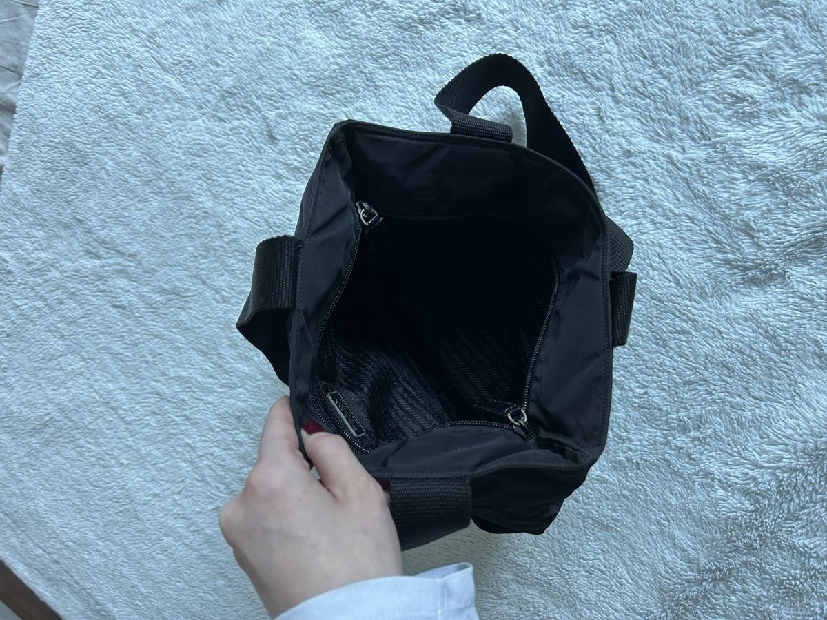 Prada Borse da donna: Schwarze Prada Handtasche – Usato da Chur venduto da faja7000 3