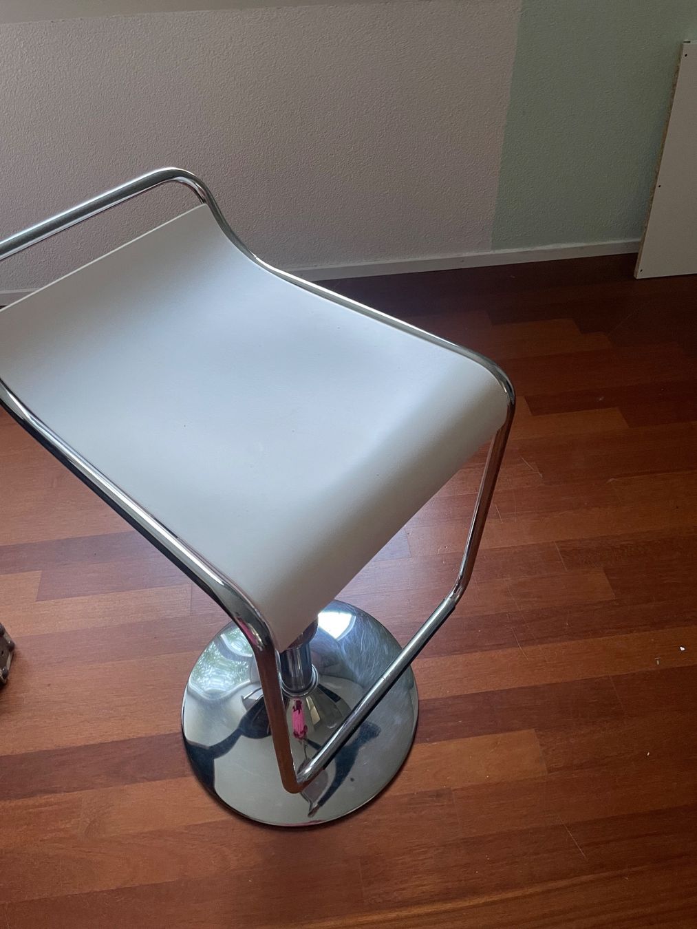Tabourets: Barhocker Weiss – D'occasion à Adligenswil par mer_lin 1