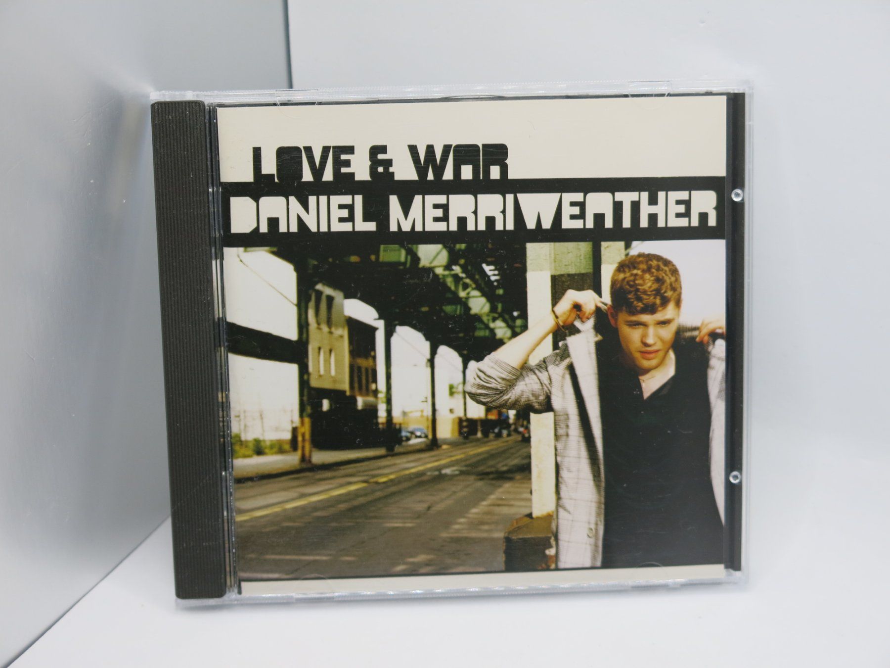 CD: CD Daniel Merriweather – Love & War – Usato da Ernetschwil venduto da luisvonerni