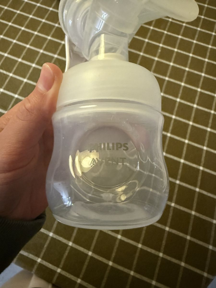 Philips Accessori per l’allattamento: Philips Avent Manual breast pump – Usato da Langenthal venduto da vik_v5ml 2