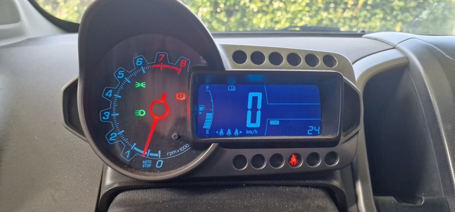 Chevrolet Autos: CHEVROLET AVEO 1.4 – Defekt aus Giubiasco von  7