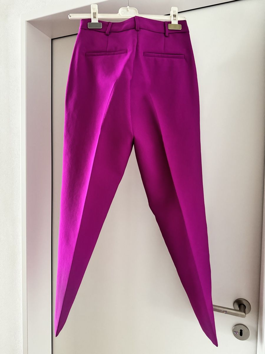 Pantaloni: Essential Antwerp Hose Gr.34 – Usato da Killwangen venduto da was.sharp 1