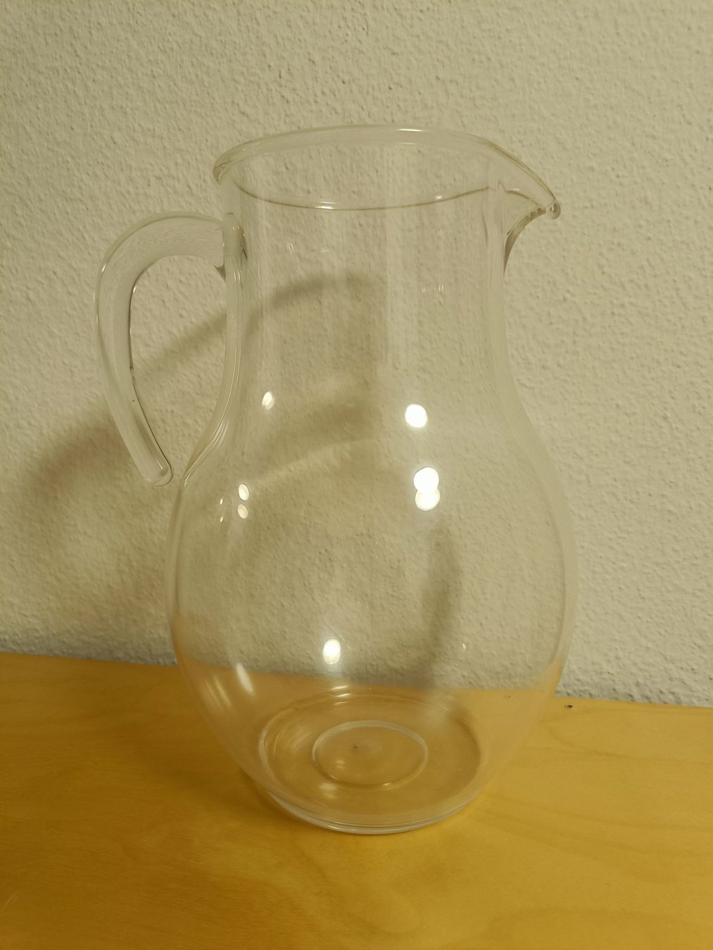 Migros Recipients et similaires: Wasserkrug Kunststoff ca. 3L | Praktisch & robust – D'occasion à Zürich par Atelier.Second