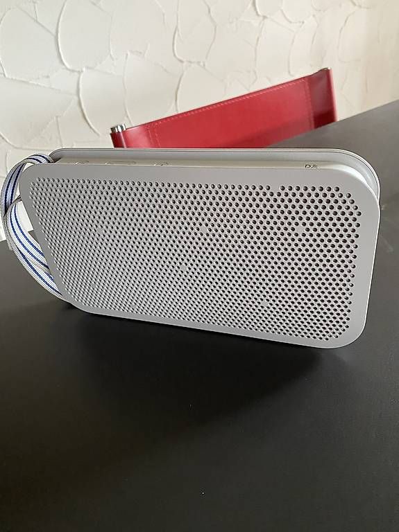 Casse acustiche: Beoplay A2 Active Lautsprecher – Usato da Gempenach venduto da Mittelpudel