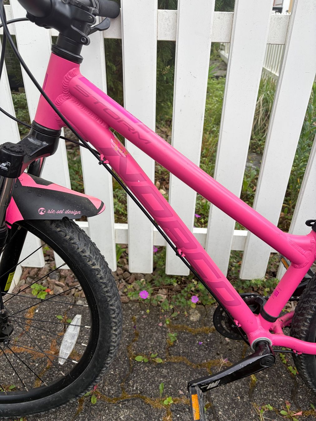 Mini Bikes: Mädchen Velo, Pink, 24 Zoll – Gebraucht aus Reinach BL von Steinii 2