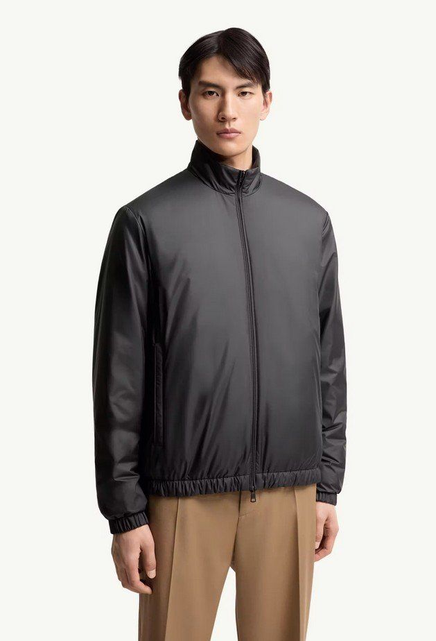Moncler Giacche: Veste homme Moncler Berre – Usato da Villars-sur-Glâne venduto da soprano1975 1