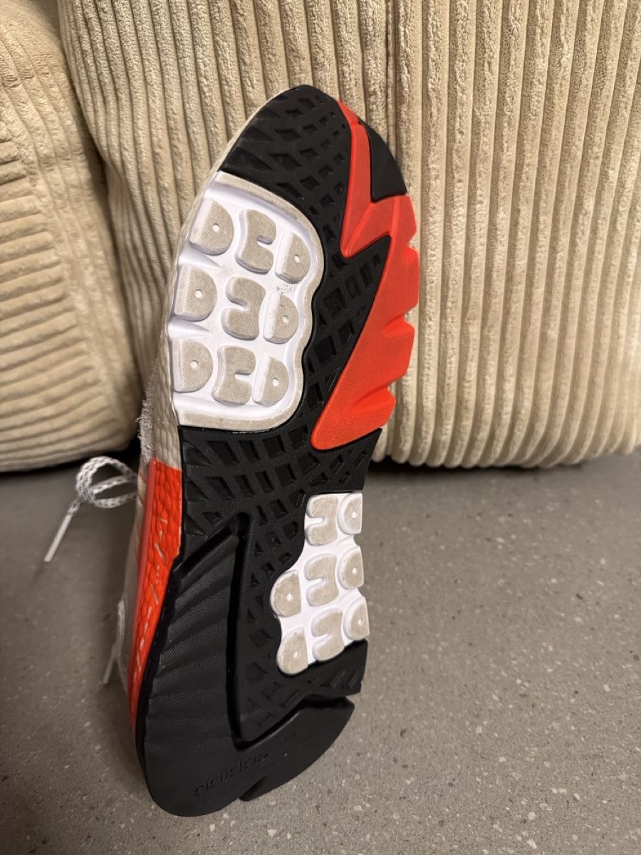 Herrenschuhe: Adidas Nite Jogger Sneakers – Neu (gemäss Beschreibung) aus Zürich von str_vr8v 3