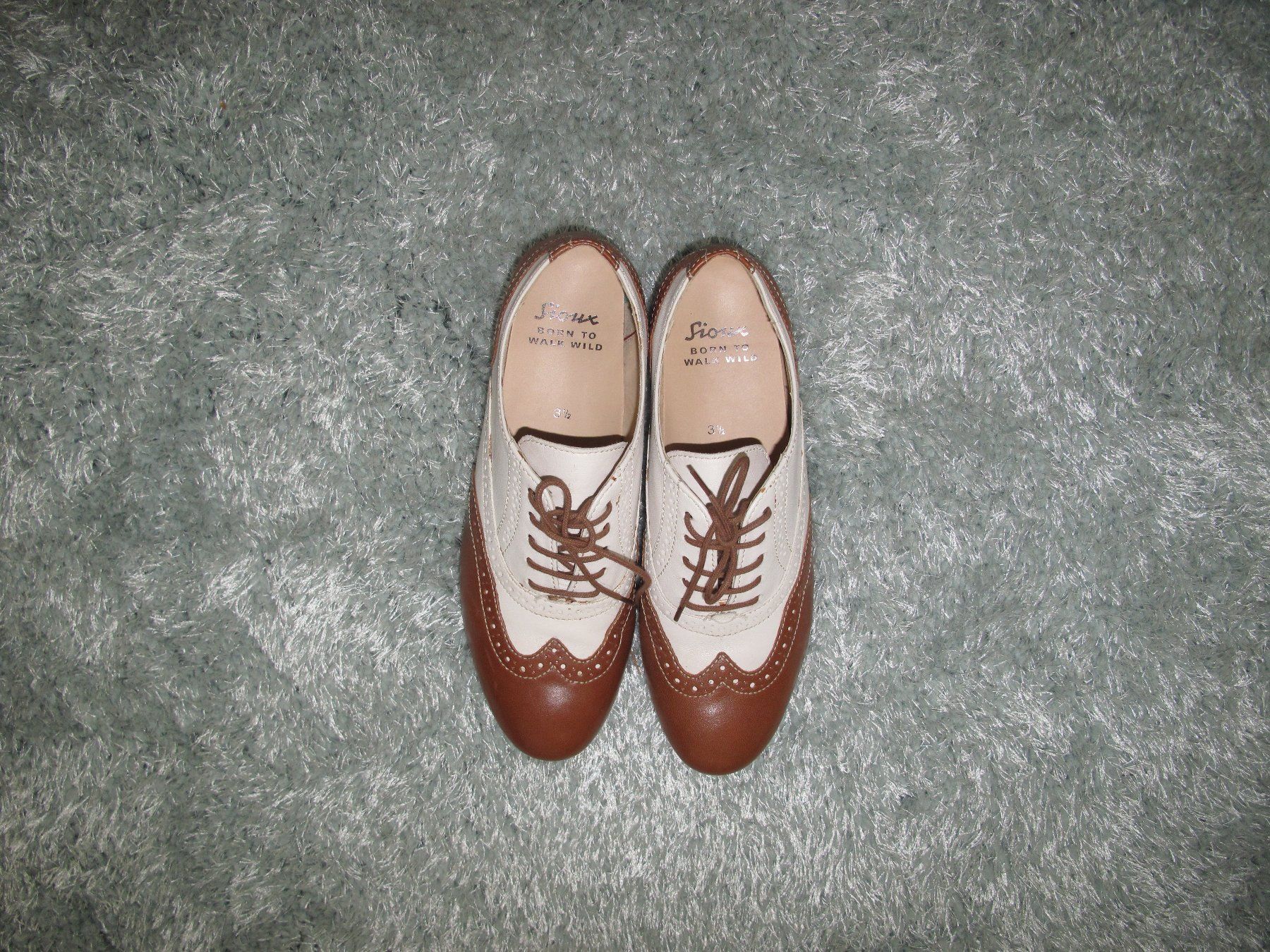 Scarpe da donna: chaussures femme – Nuovo (secondo la descrizione) da lossy venduto da katz_fr