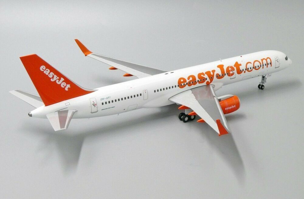 Easyjet Kit di modellismo & Modellini statici: B757-200 - EASYJET – Nuovo e nell'imballaggio originale da Morges venduto da iljamuromez 2