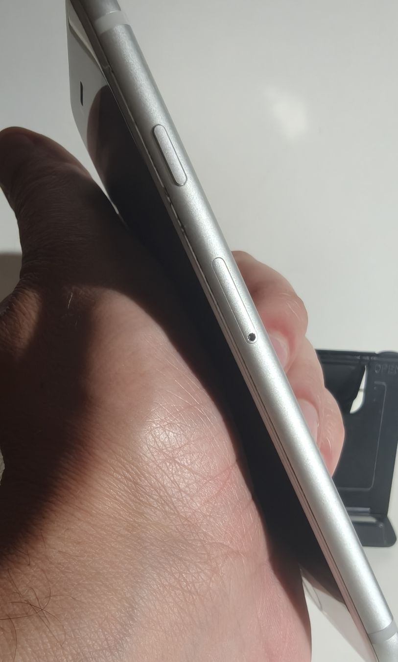 Apple Telefoni cellulari / Smartphones: Apple iPhone 7 Defekt  – Difettoso da La Tour de Peilz venduto da Dejobokin 2