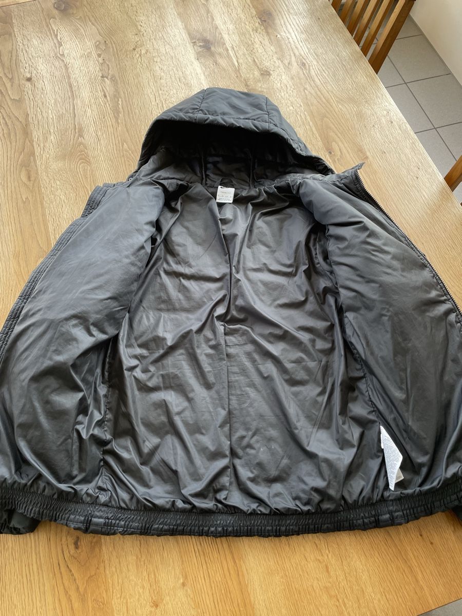 Nike Jacken: Jacke Original Nike Therma Fit – Gebraucht aus Zürich von piervier4 4