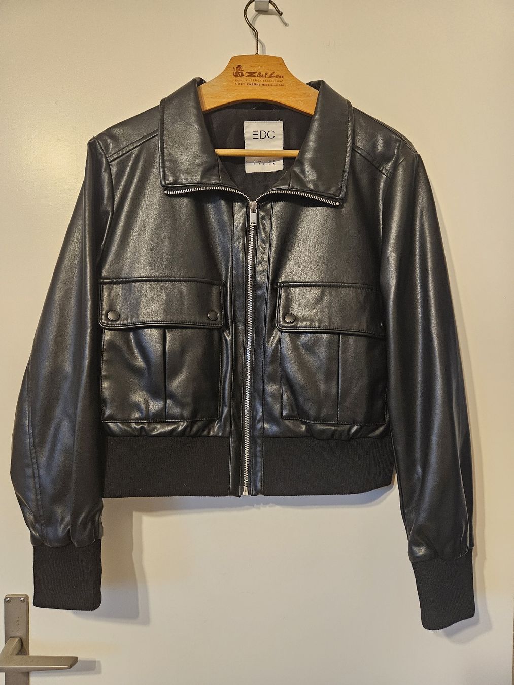 Esprit Giacche: [Neu] Esprit Kunstlederjacke – Nuovo (secondo la descrizione) da Dietlikon venduto da kon_2d9n