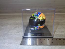 Spark 1:5 Casque Valentino Rossi 46 2002