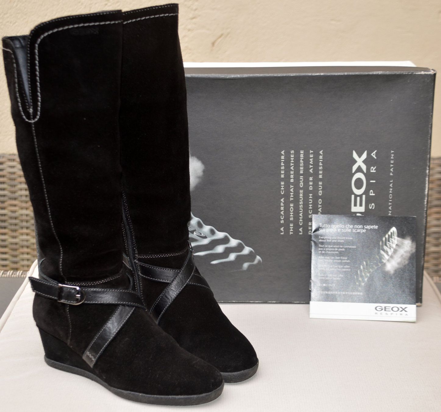 Geox Damenschuhe: Geox Amelia Boots / bottes .38 – Gebraucht aus Collonges von arashee