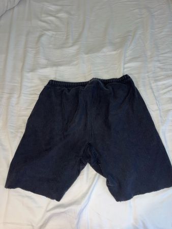 Short bleu marine / noir Champion