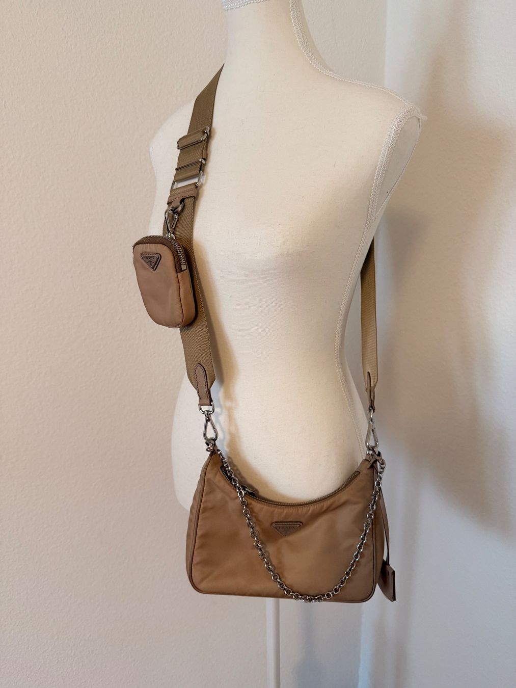 Prada Taschen für Damen: Prada Re-Edition 2005  – Complete Set | Authentic – Gebraucht aus Biberist von jaquesgaraboto 4