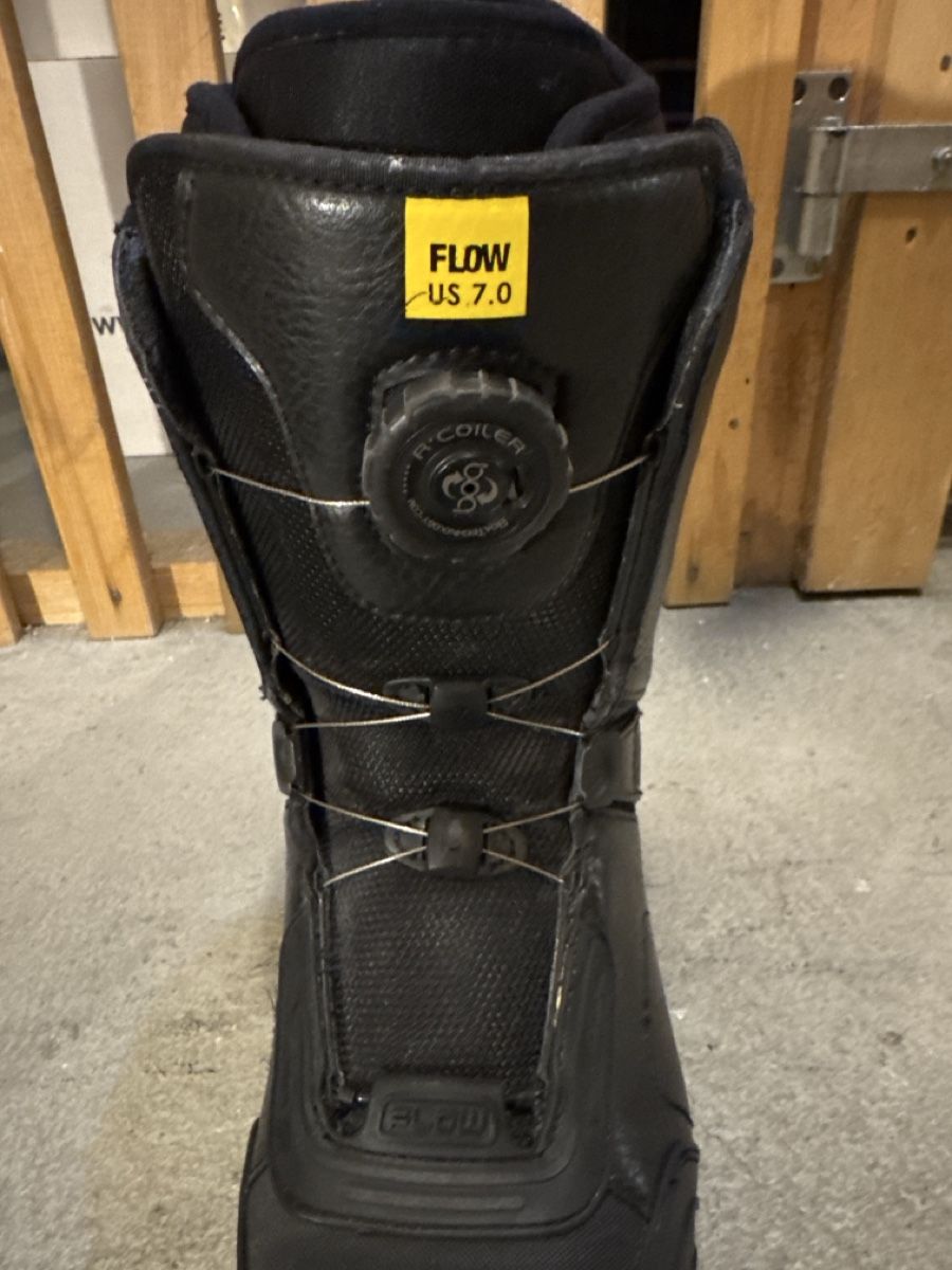 Scarpe da uomo: Snowboardschuhe Gr. 39.5, BOA Boots Flow – Nuovo (secondo la descrizione) da Schliern b. Köniz venduto da amo_lln9 8