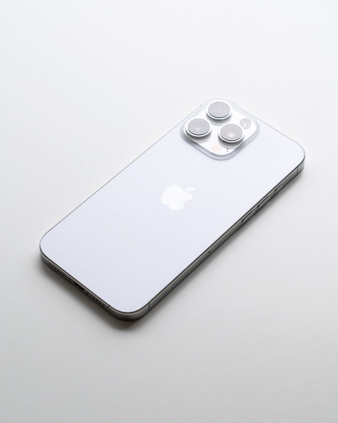 Apple Handys / Smartphones: Apple iPhone 16 Pro Max 1 TB White Titanium – Gebraucht aus Chur von martin_tschigg 1