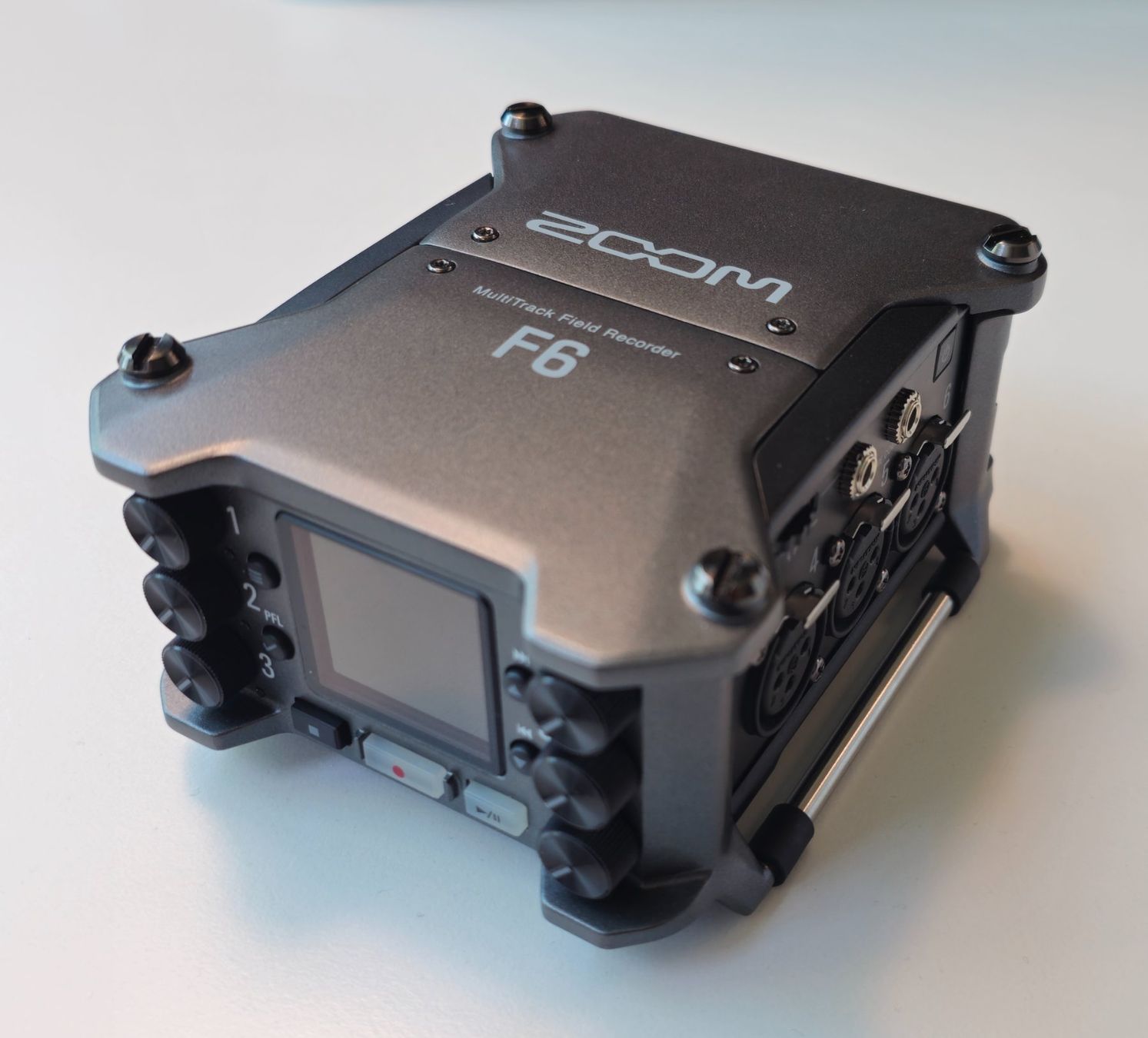 Zoom Registratori: Zoom F6 Field Recorder - 32-Bit Float - Neuwertig – Usato da Aarau venduto da kau_t8lb 1