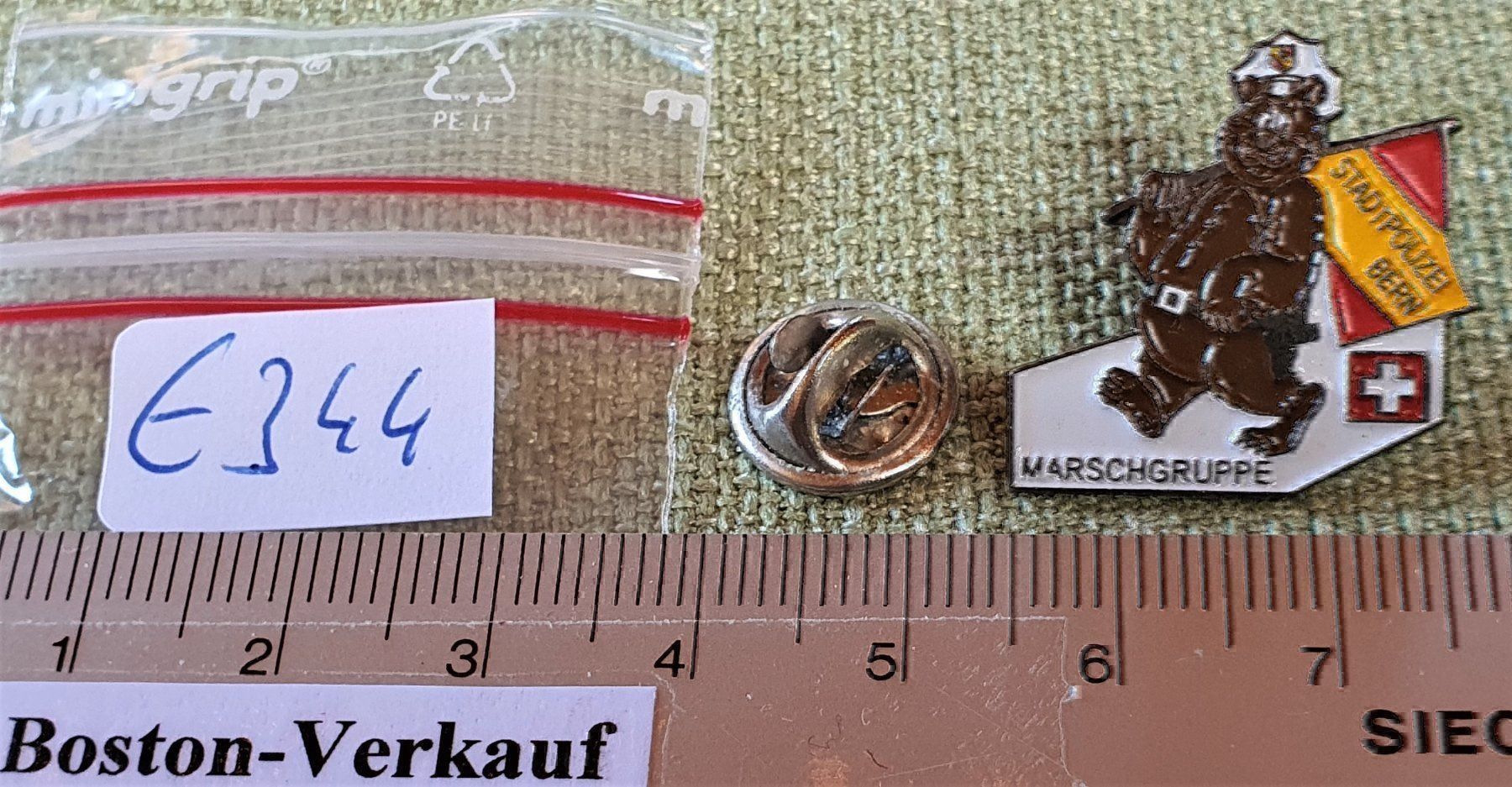 Placchette & Badge: E344  Pin Marschgruppe Stadtpolizei Bern – Usato da Reinach BL venduto da Boston-Verkauf 2