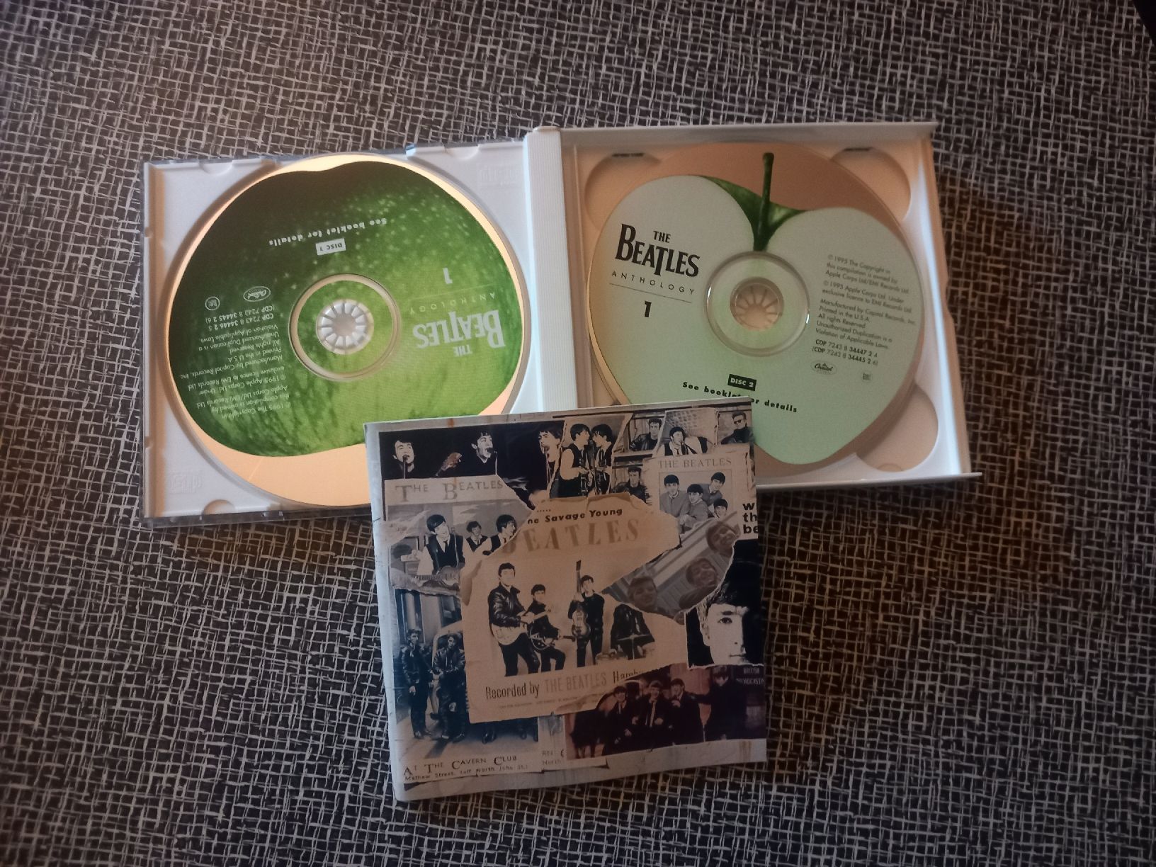 CD: Beatles Anthology  CD-Box, Top Zustand – Usato da Nänikon venduto da Haexli_70 2