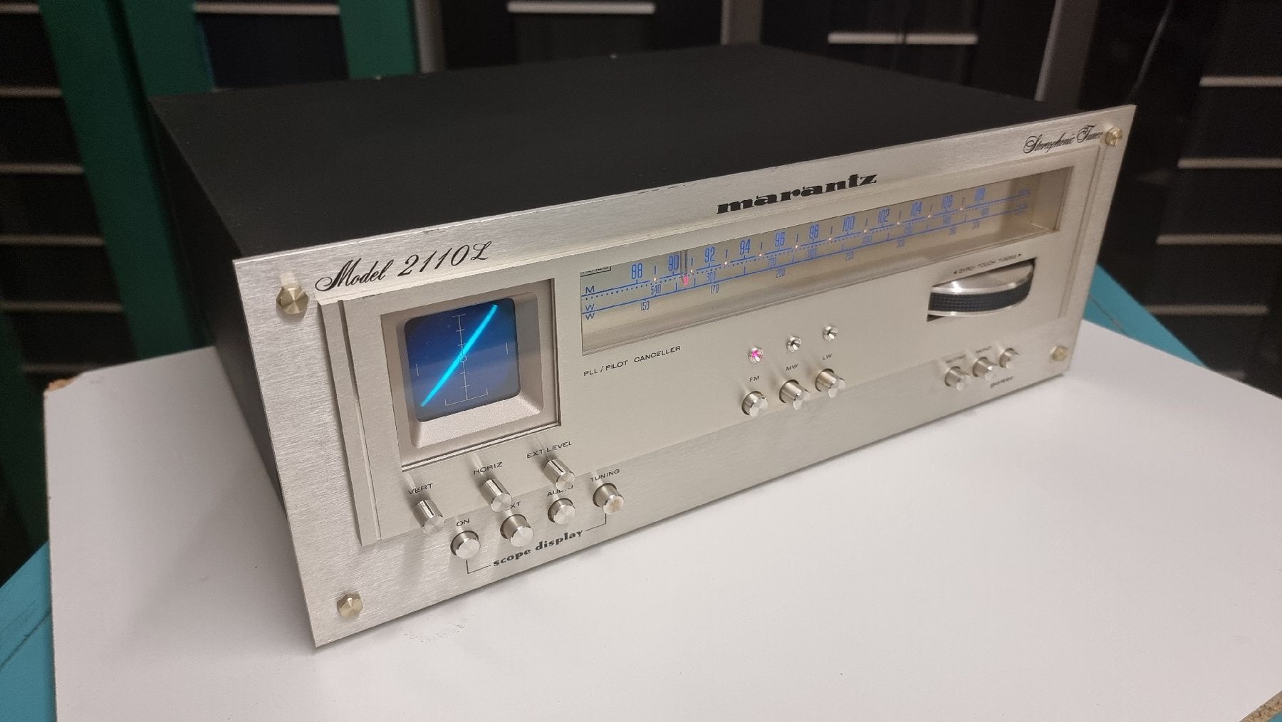 Marantz Radio: Marantz Tuner 2110L – Usato da Schöfflisdorf venduto da Silvervintage.CH 2