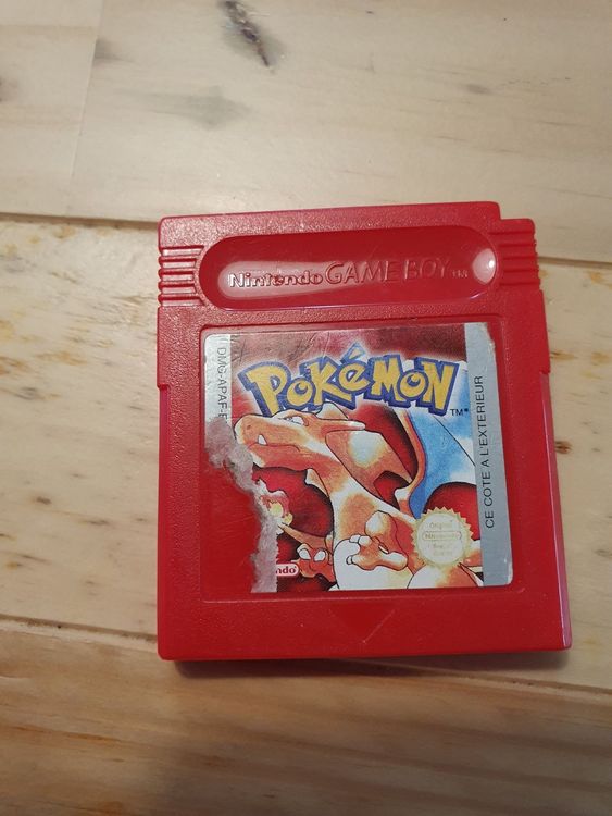 Gameboy color rose fuchsia + Jeu Pokémon version rouge - Jeux vidéo