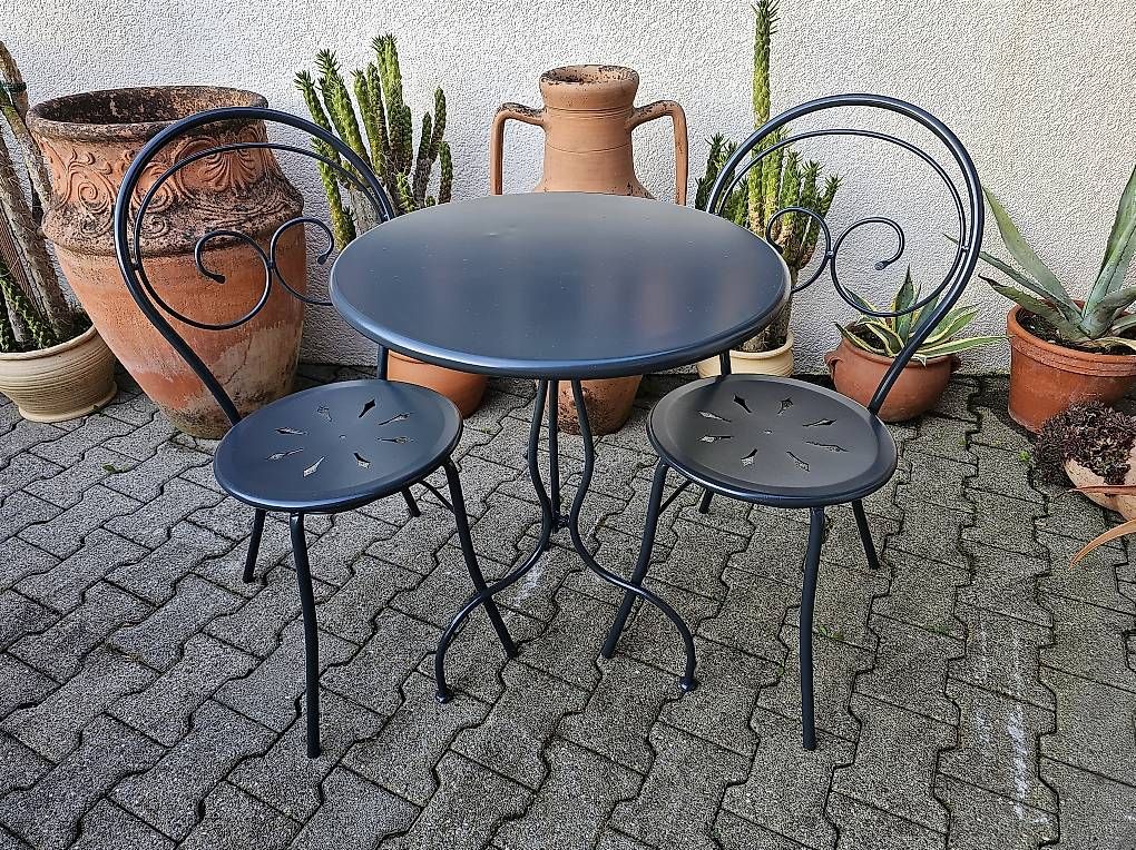Set di tavolo e panche: Bistrotisch 2 Stühle Gartentisch – Usato da Villnachern venduto da hasta08
