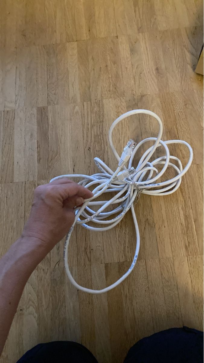 Kabel: Netzwerkkabel RJ45 weiss – Gebraucht aus Zürich von Retrogirl